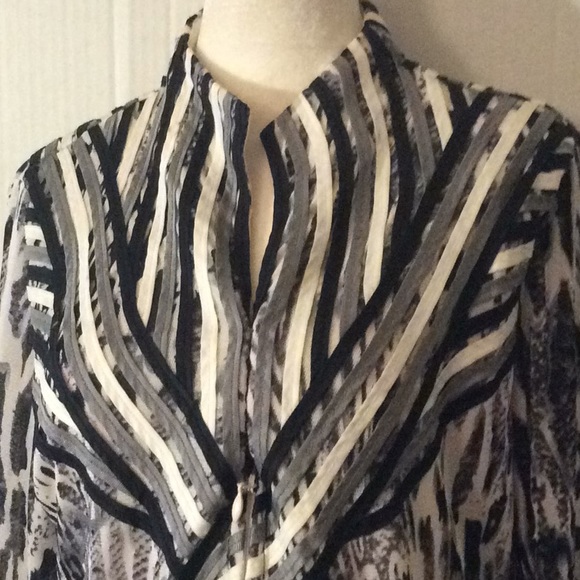 Obstinee by IKA animal print blouse elb/sleeve #16 - Picture 2 of 8